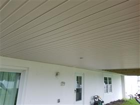 Ceiling underneath of addition : 