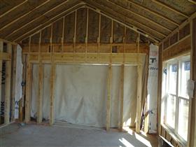 Entrance that will be into existing house : 