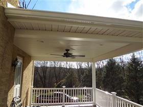 Ceiling Fan in roof: 